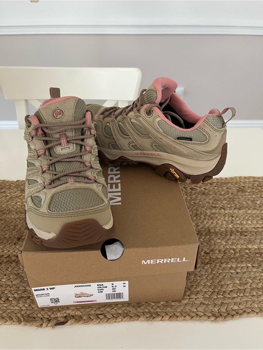 NIB - Women’s Merrell Moab 3 WATERPROOF Size 9 M - Mountain - Picture 10 of 13